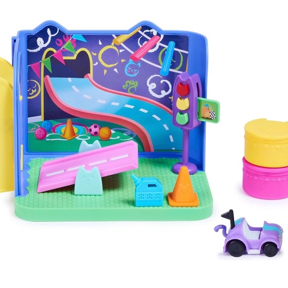 Gabby’s Dollhouse Play Set - Picture 2 of 8